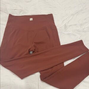 Vuori Terracotta High-Waisted Leggings